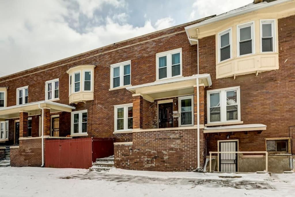 Luxe Mid-Century Styled Historic Townhouse #1 Villa Detroit Exterior foto